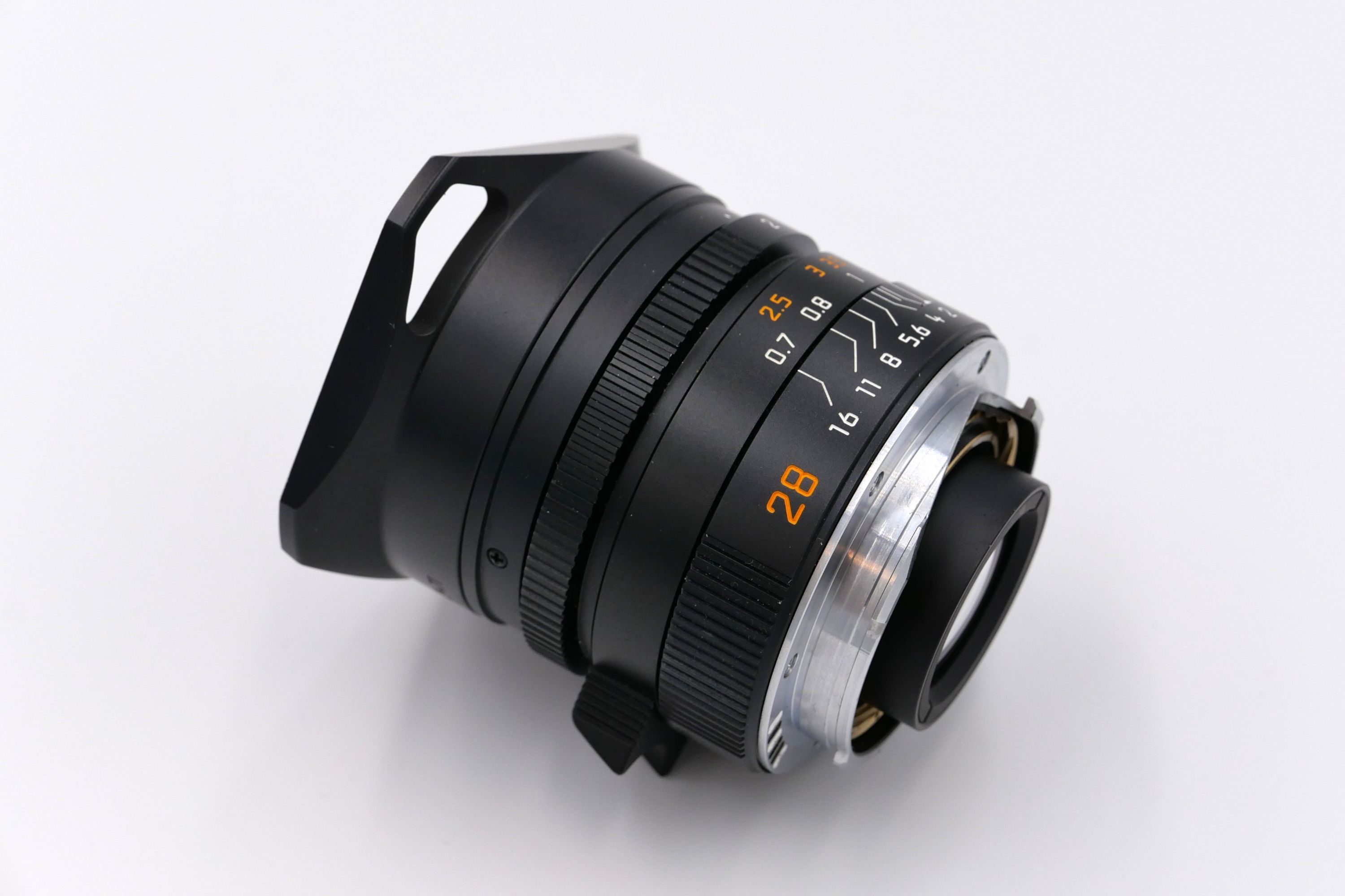Leica Summicron-M 28mm f2 ASPH