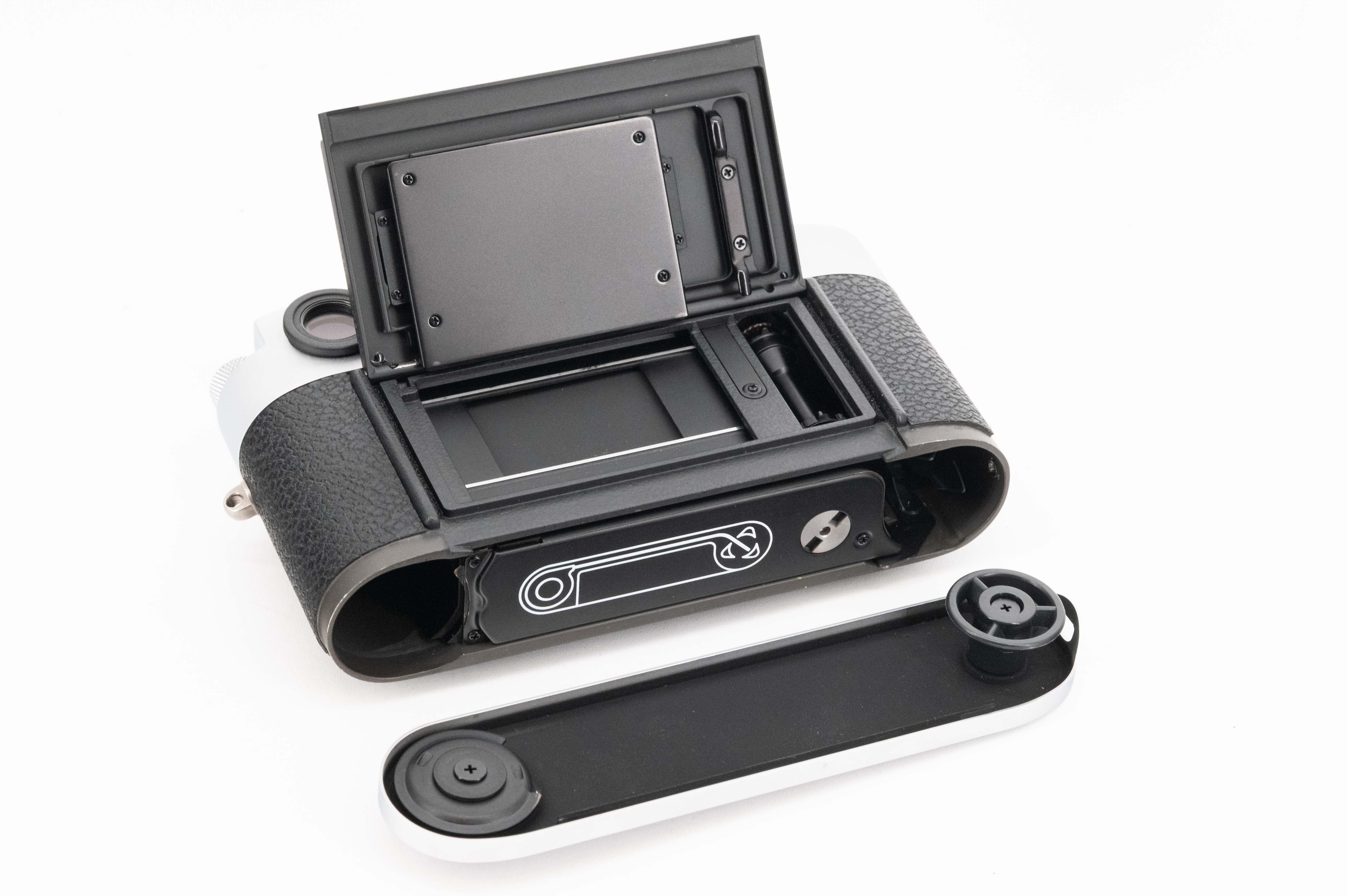 Leica Ex-Demo M-A typ 127 Silver Chrome 10371