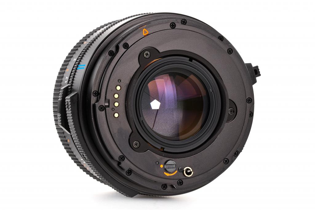 Carl Zeiss f. Hasselblad F 80/2,8 Planar TTC T*  Carl Zeiss f. Hasselblad F 80/2,8 Planar TTC T*