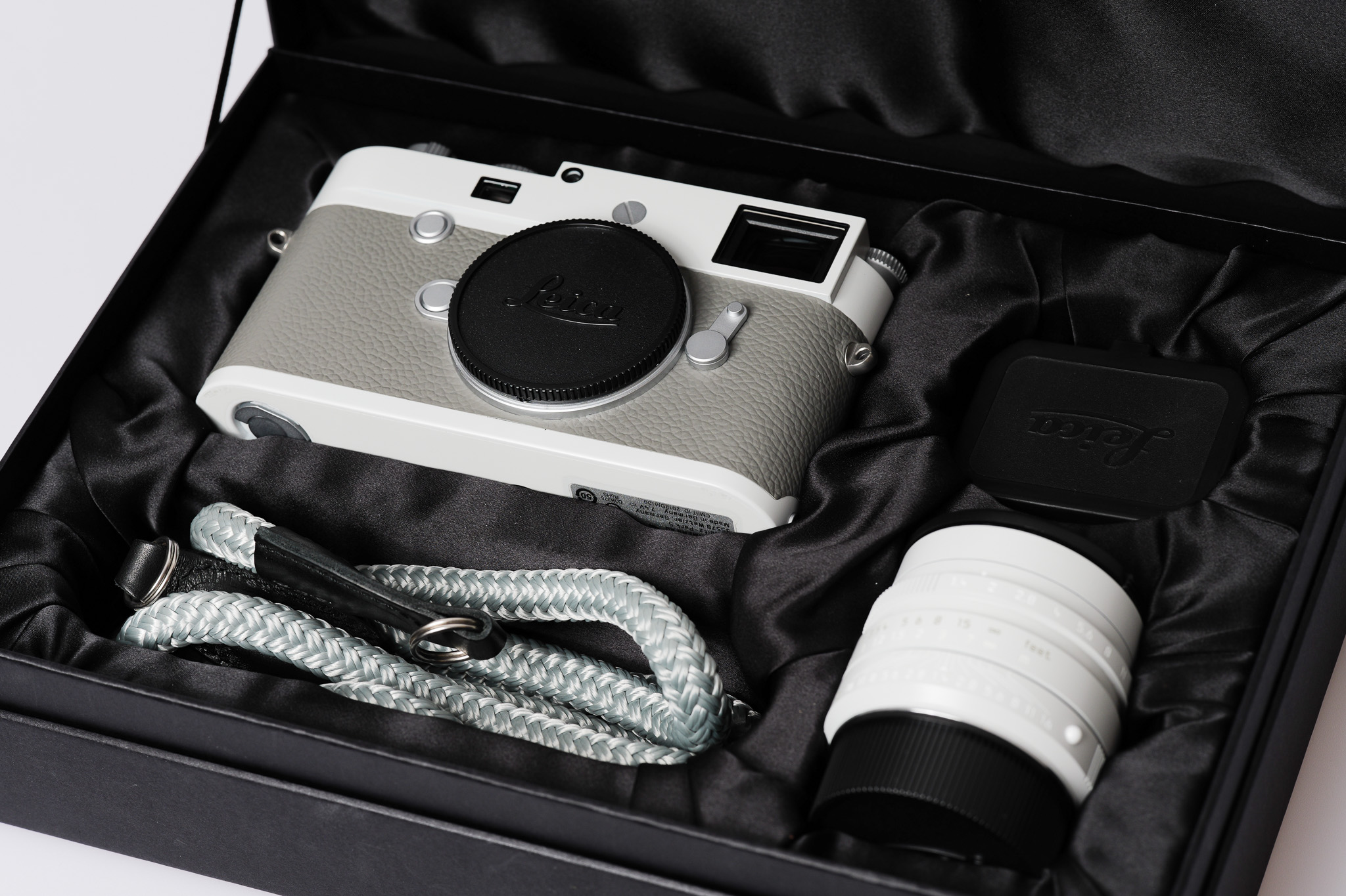 "M10-P ""Ghost Edition"" m. M 1.4/35"