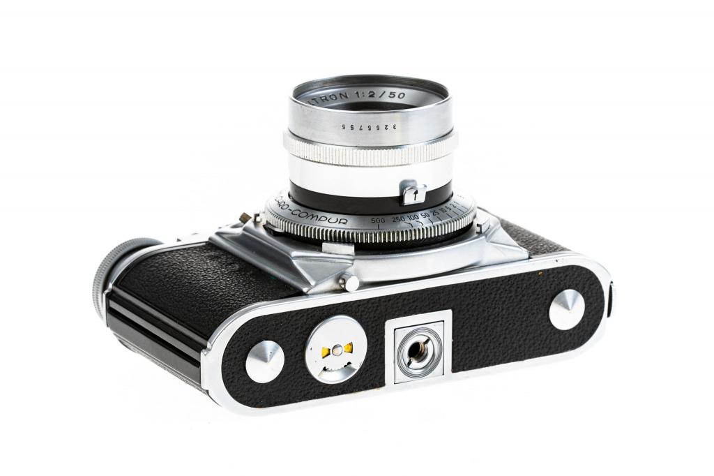 Voigtländer Prominent I Ultron (chrome ring) Voigtländer Prominent I Ultron (chrome ring)
