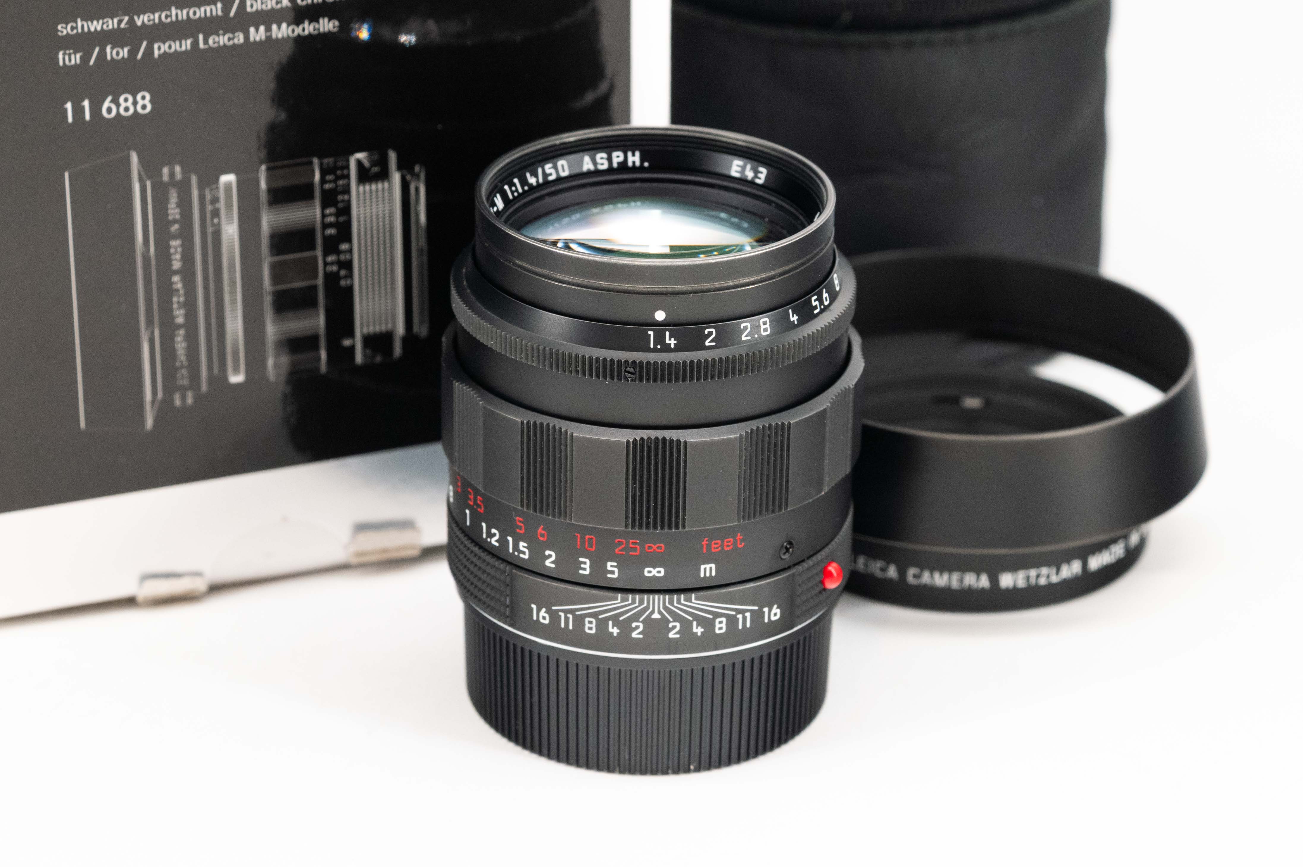 Leica Summilux-M 50mm f/1.4 ASPH Black Chrome 11688