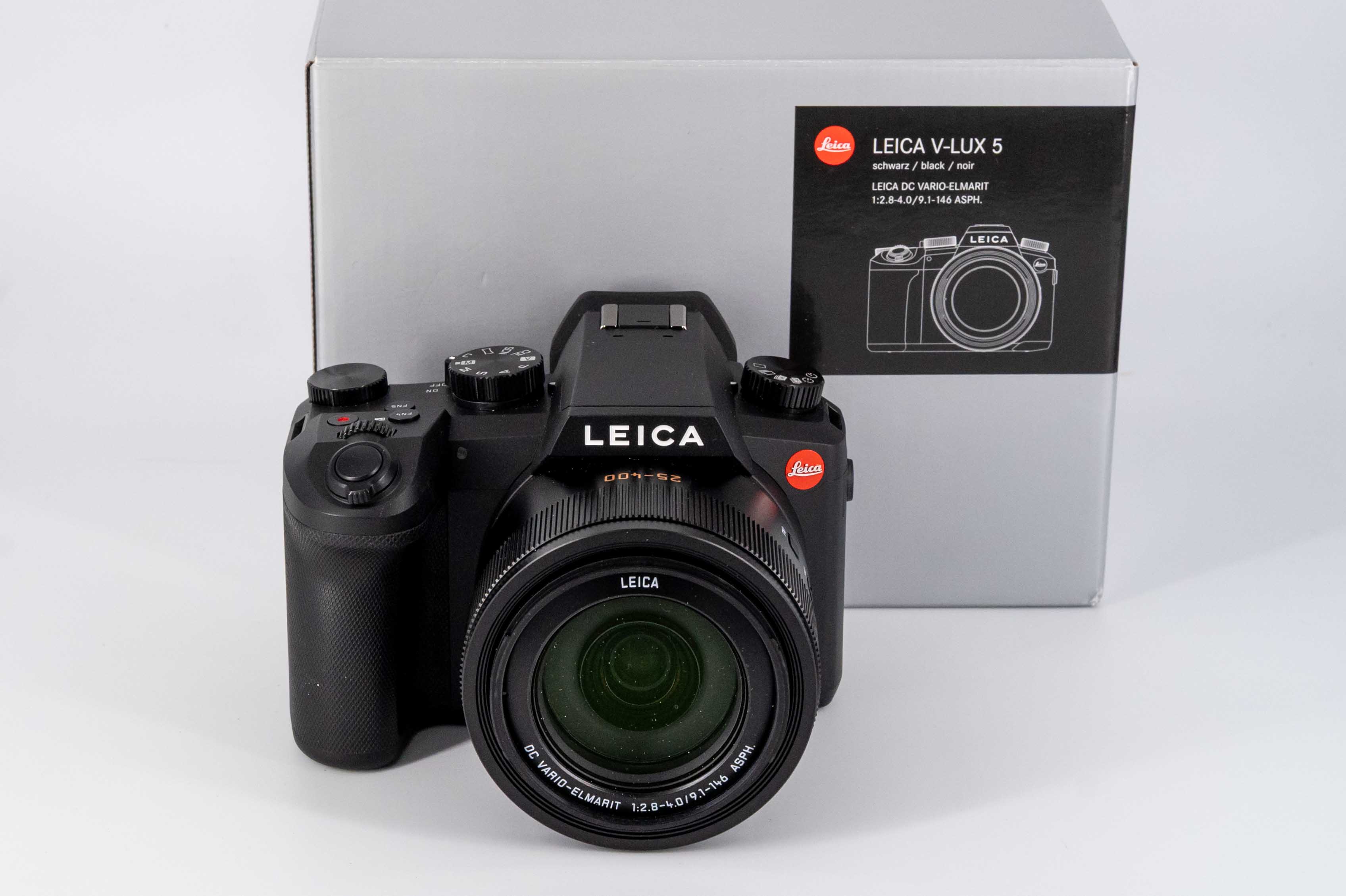 V-LUX 5, black