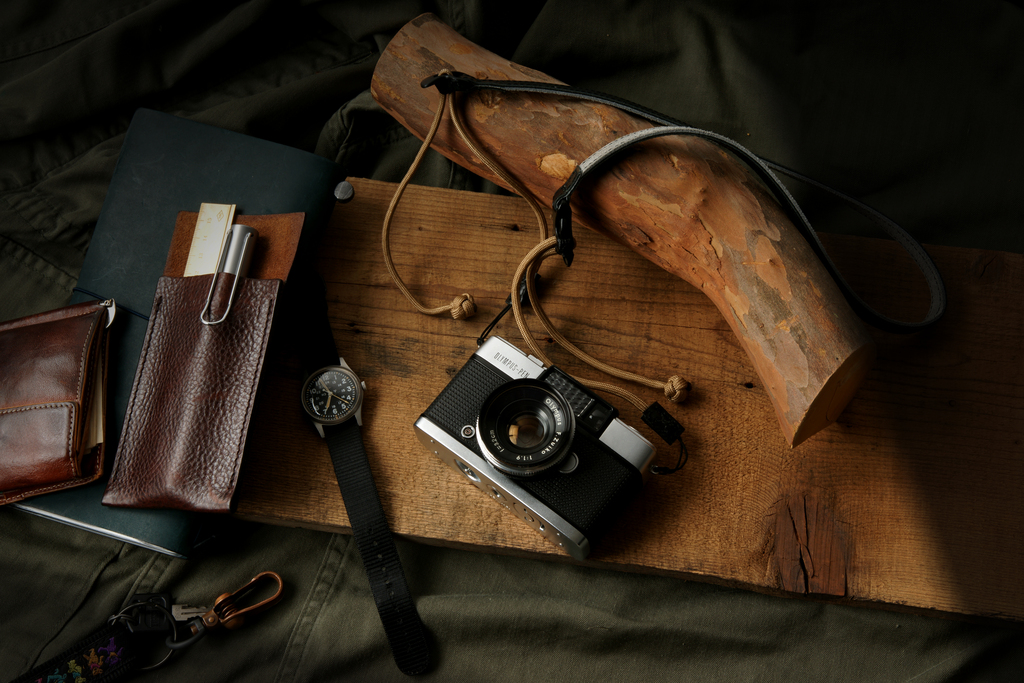 Artisan&Artist Leather/Nylon camera strap ACAM P12 TAN