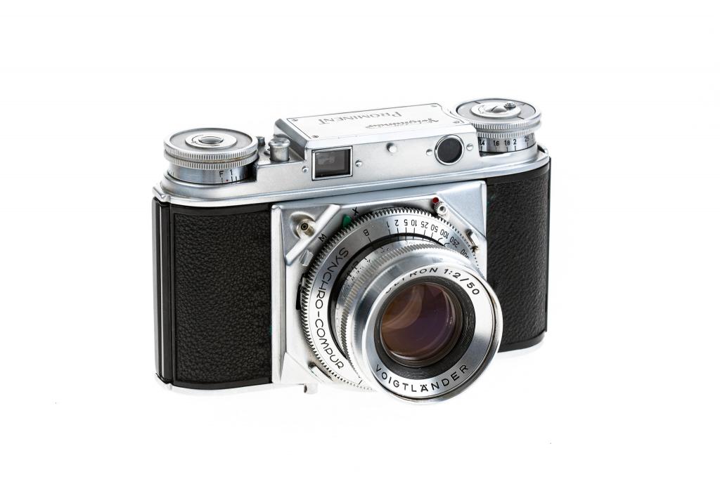 Voigtländer Prominent I Ultron (chrome ring) Voigtländer Prominent I Ultron (chrome ring)