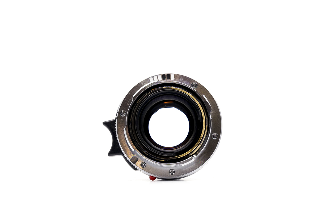 Leica Summicon-M 2.0/35mm 4 6Bit "King of Bokeh"