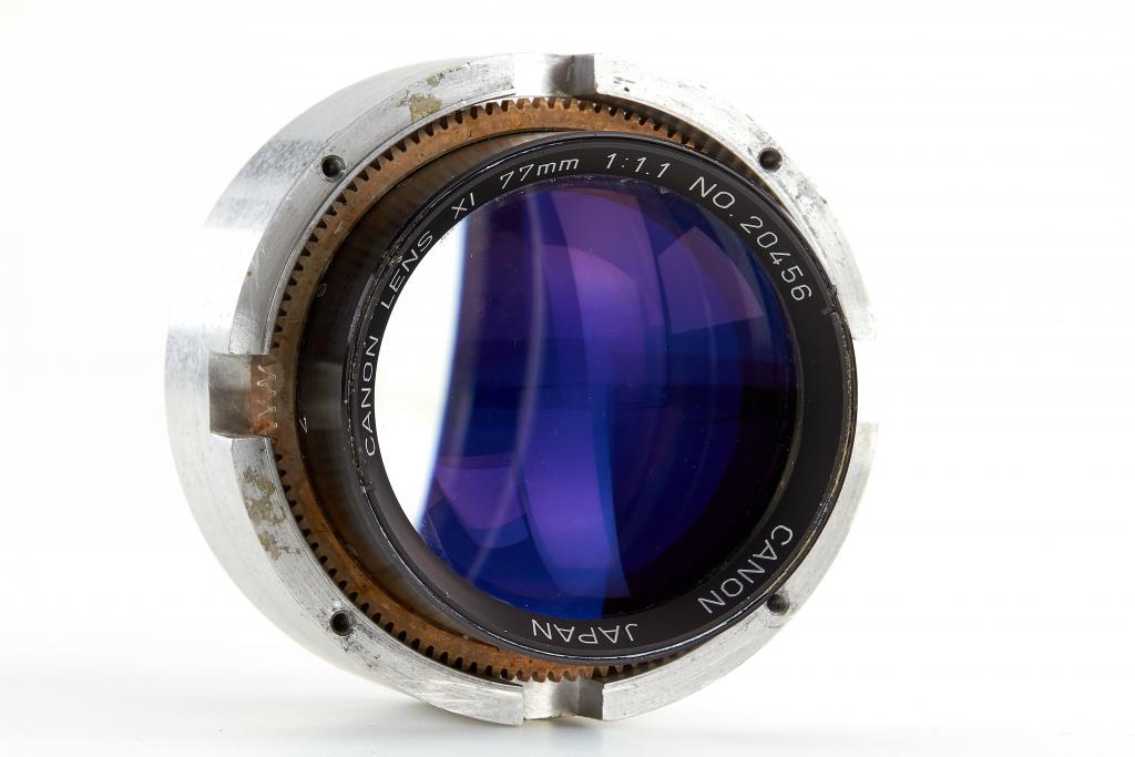 Canon XI 1.1/77mm Canon XI 1.1/77mm