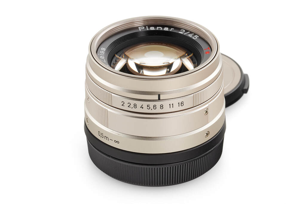 Carl Zeiss f. Contax G 45/2 Planar T*