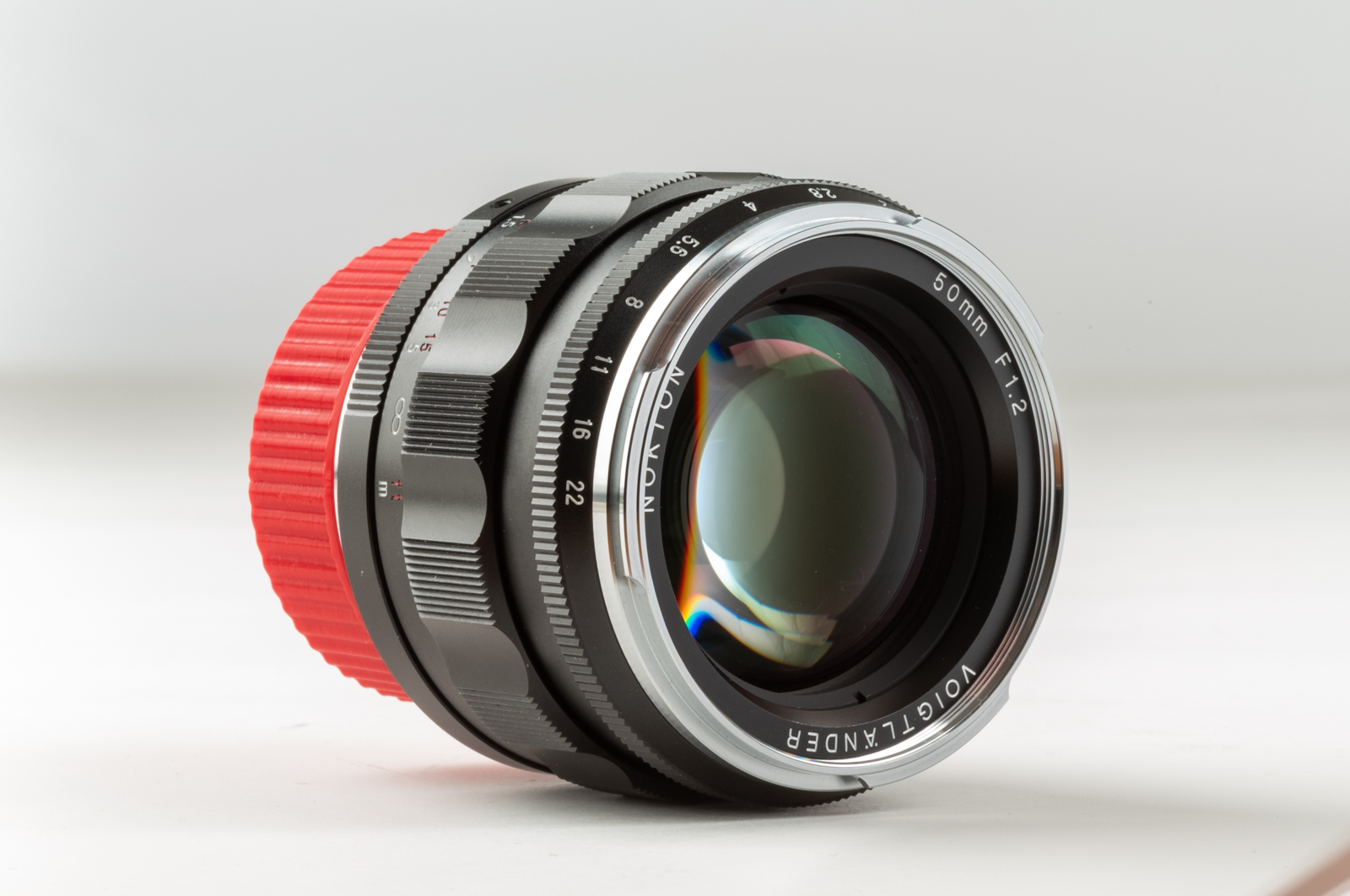 Voigtländer Nokton 50mm F/1.2 VM ASPH. Voigtländer Nokton 50mm F/1.2 VM ASPH.