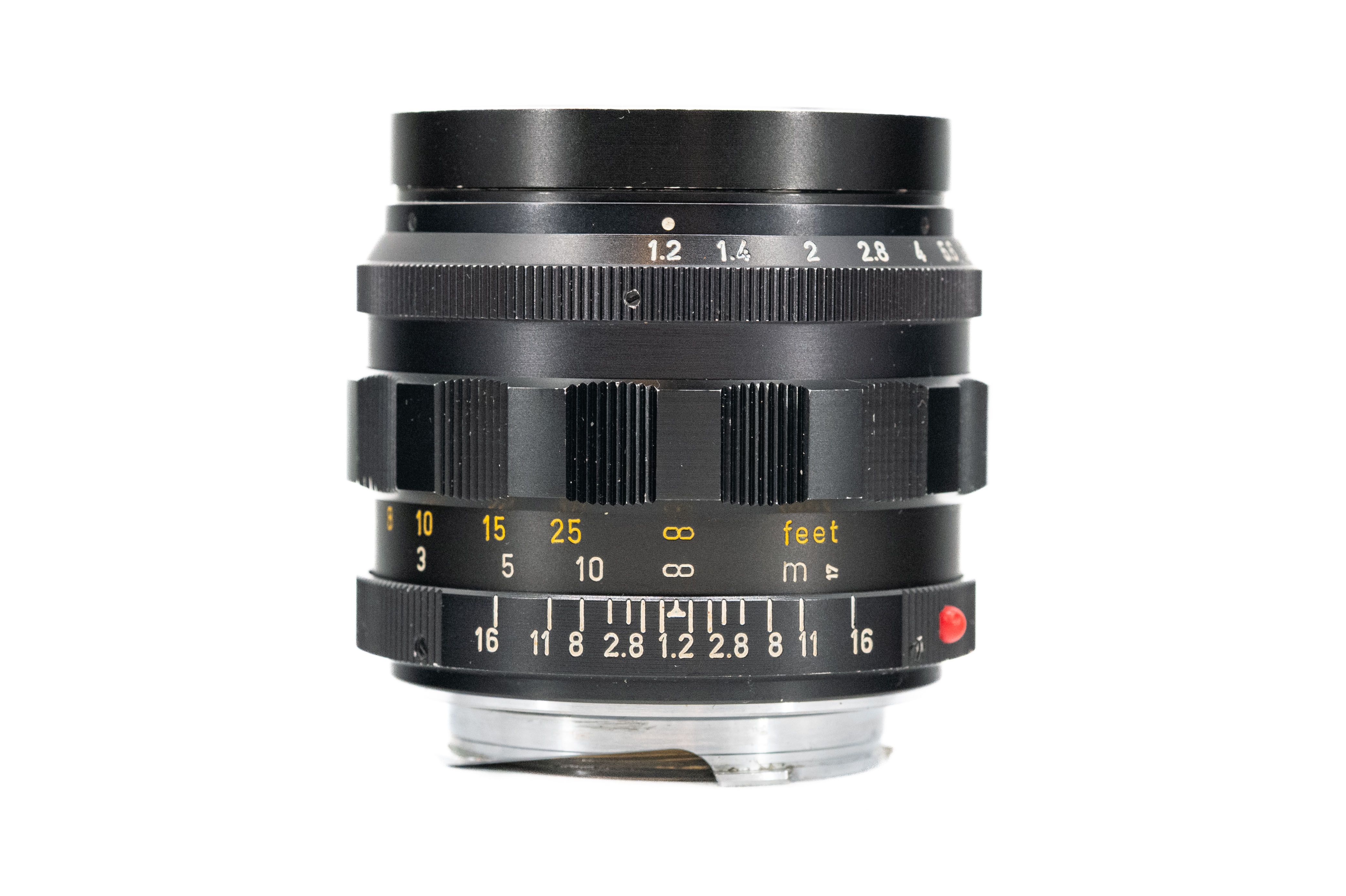 Leica Noctilux-M 50mm f/1.2 11820