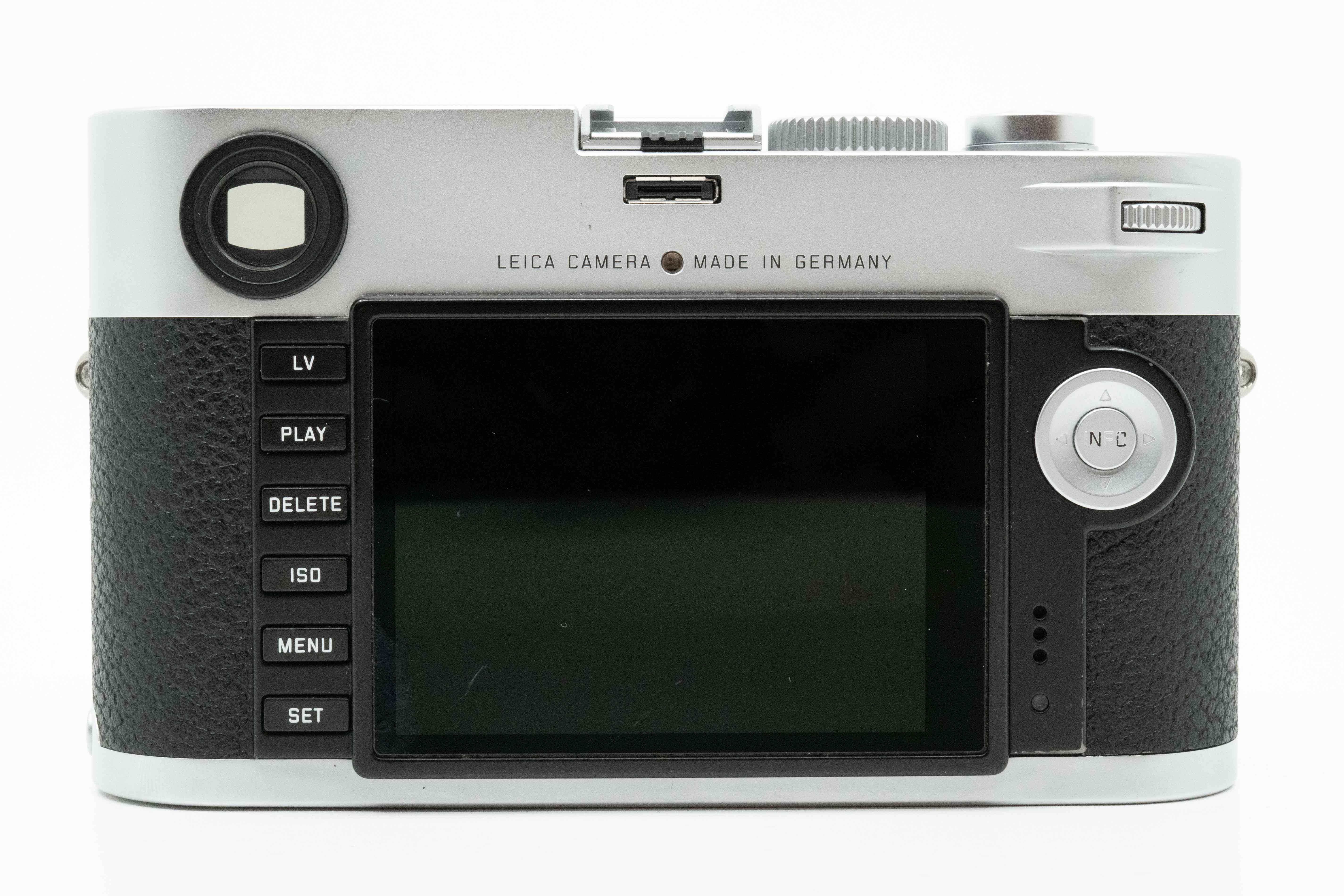 M (Typ 240), silver chrome finish