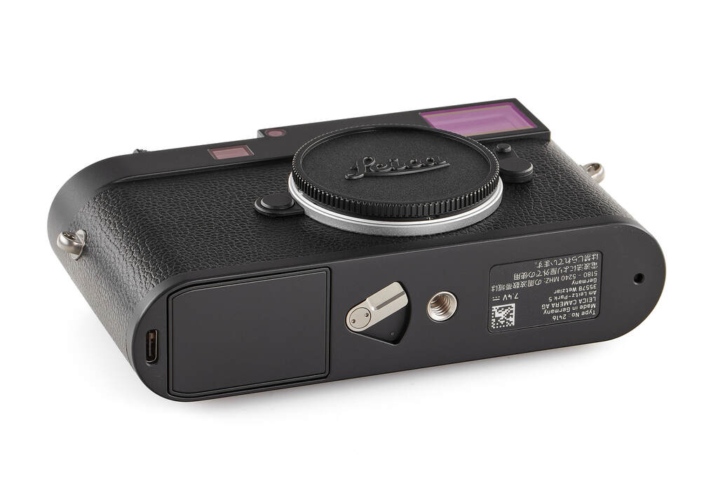 Leica M11 Monochrom 20209 black - like new with 2 years guarantee