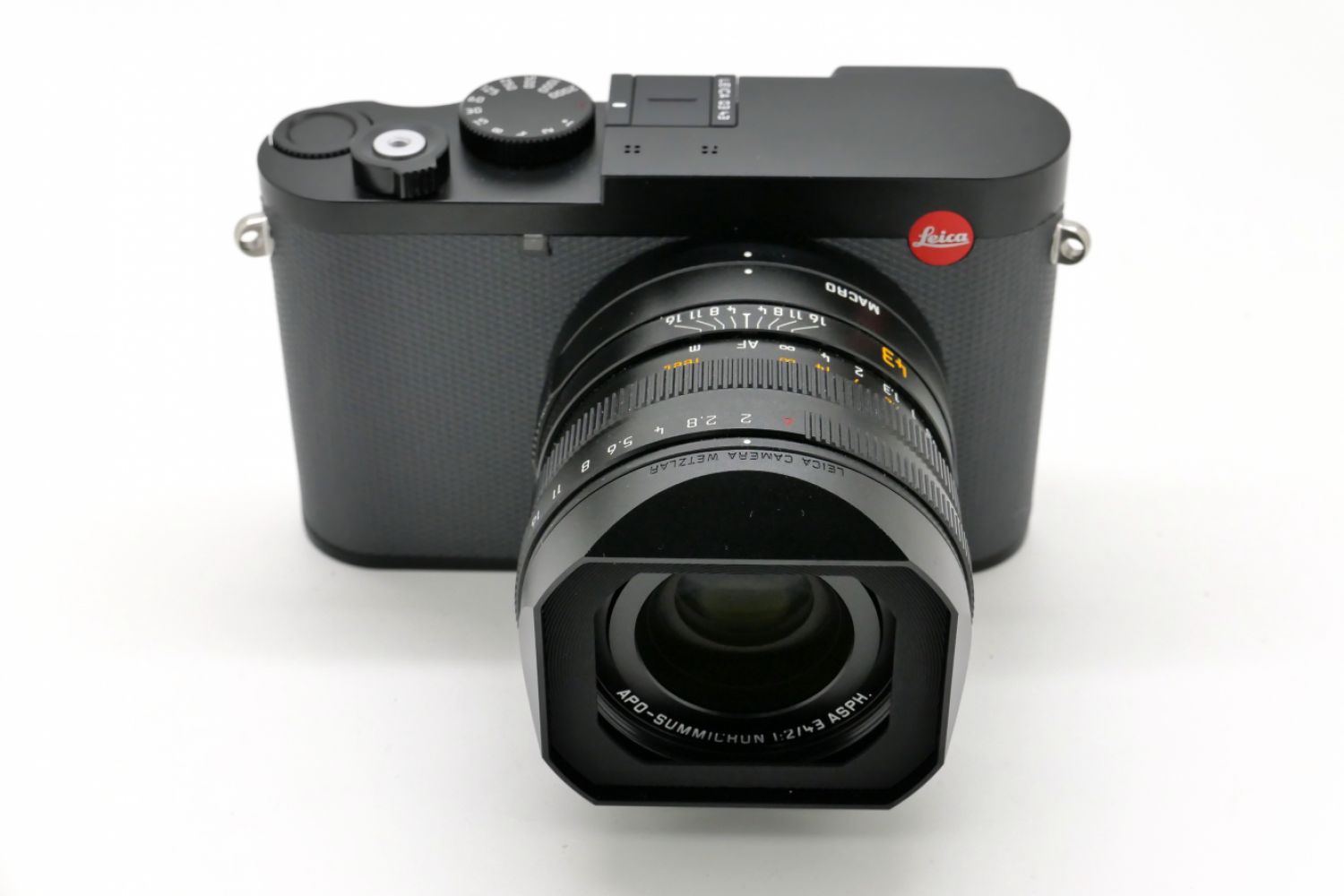 Leica Q3 43, black