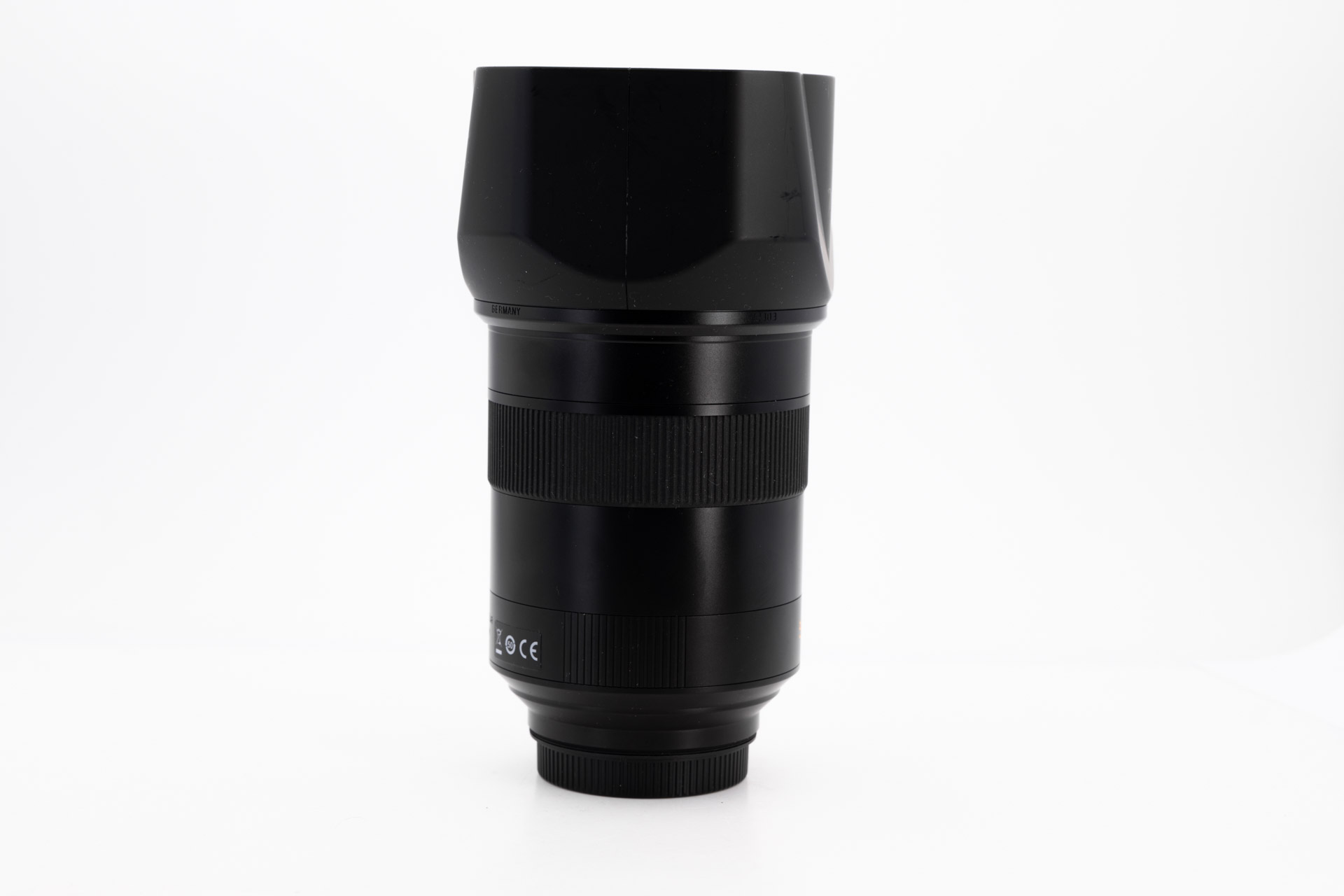 LEICA SUMMILUX-SL 1.4/50mm ASPH., black and white