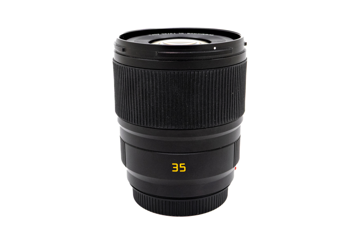 Leica SUMMICRON-SL 2/35 ASPH. Leica SUMMICRON-SL 2/35 ASPH.
