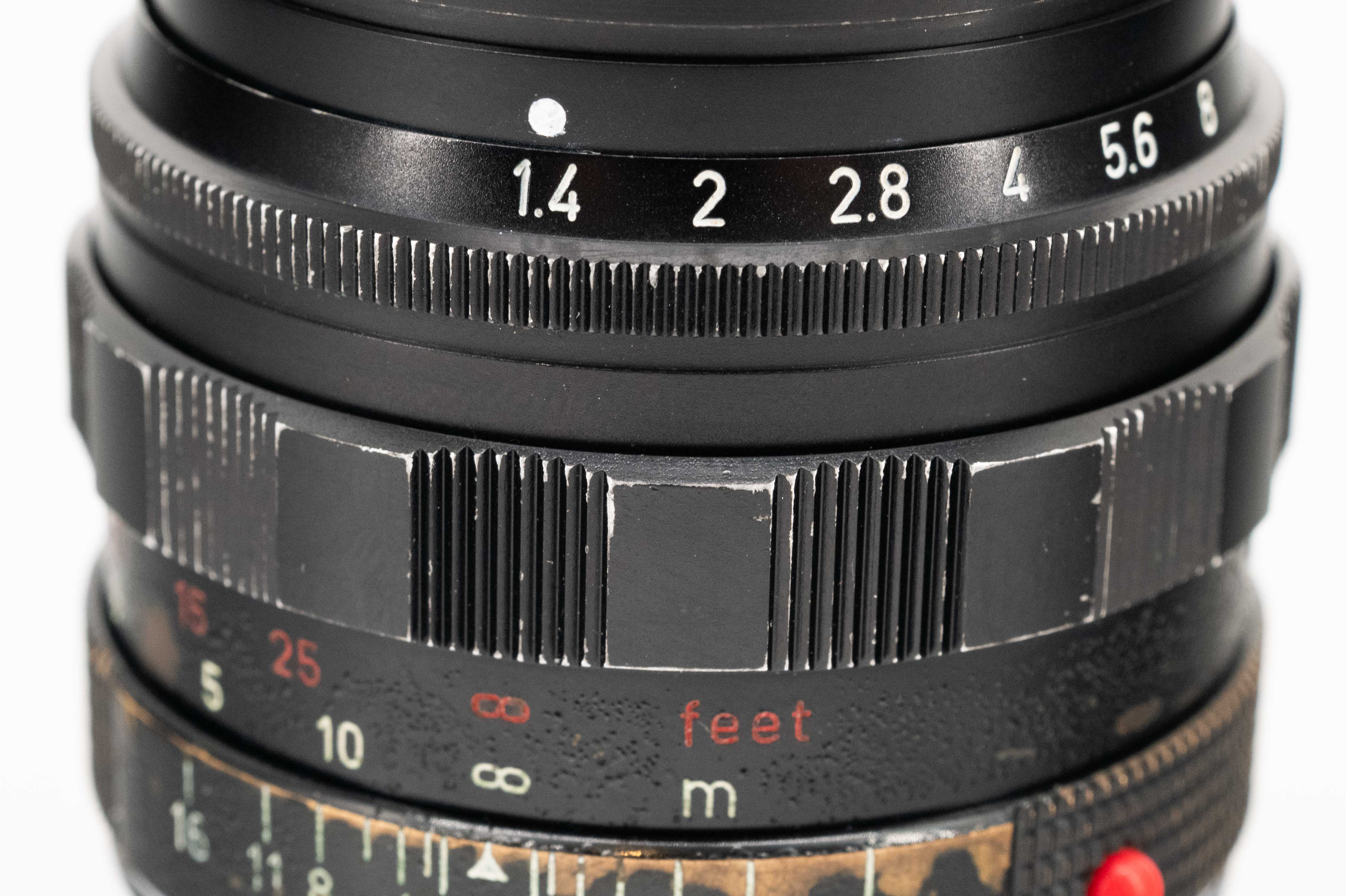 Leica Summilux-M 50mm f/1.4 Black Paint