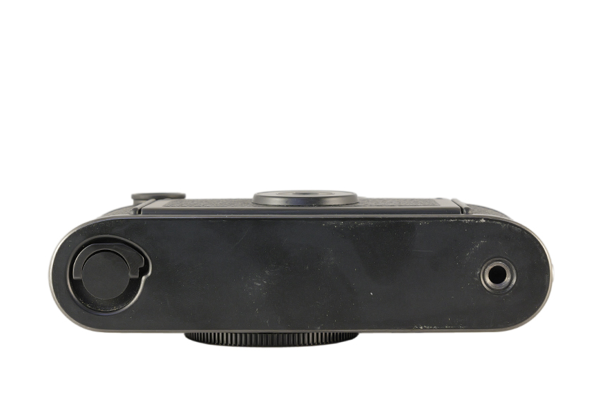LEICA M6 TTL 0.85, black chrome finish 10436