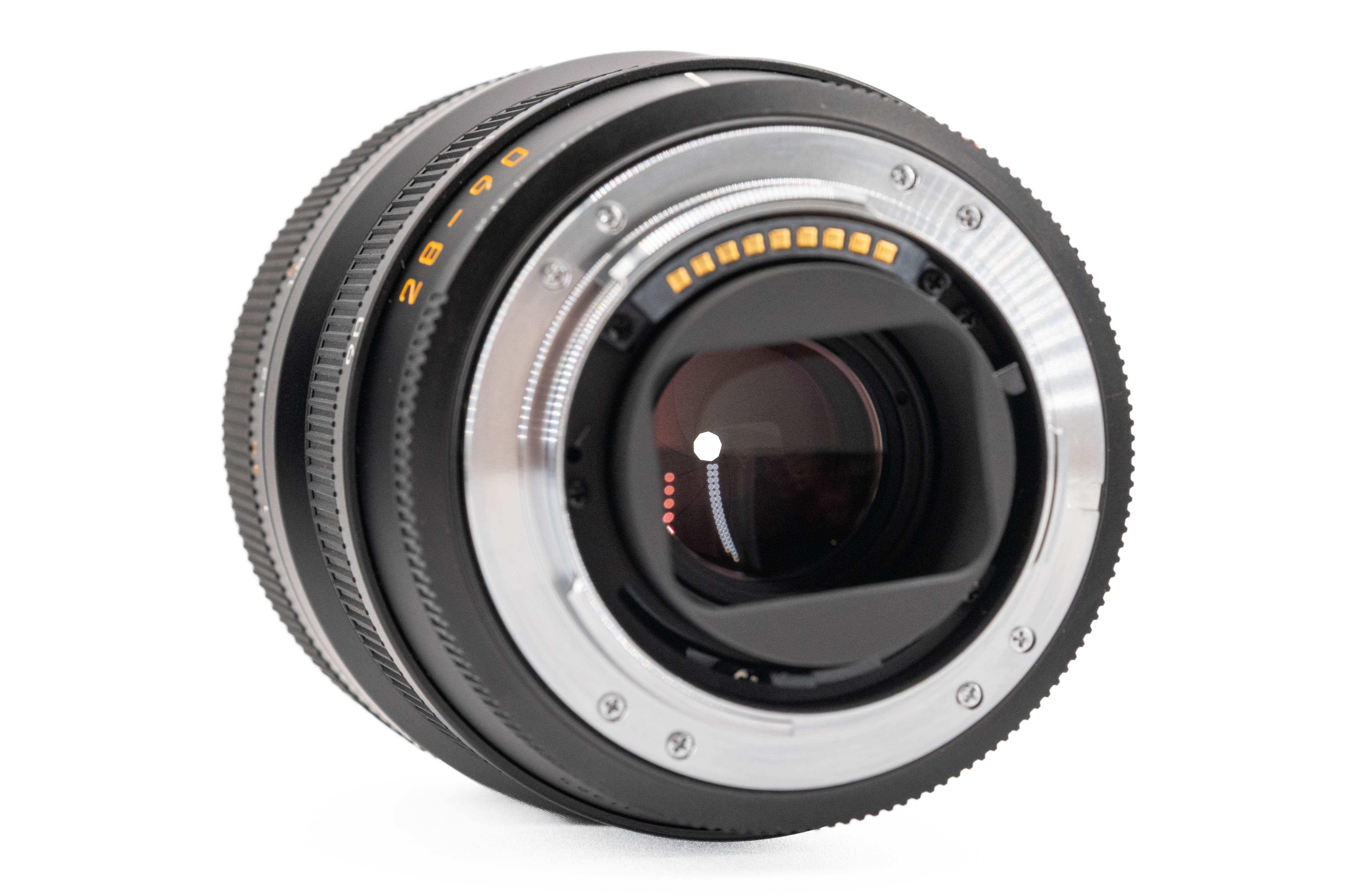 Leica Vario-Elmarit-R 28-90mm f/2.8-4.5 ASPH 11365 Leica Vario-Elmarit-R 28-90mm f/2.8-4.5 ASPH 11365