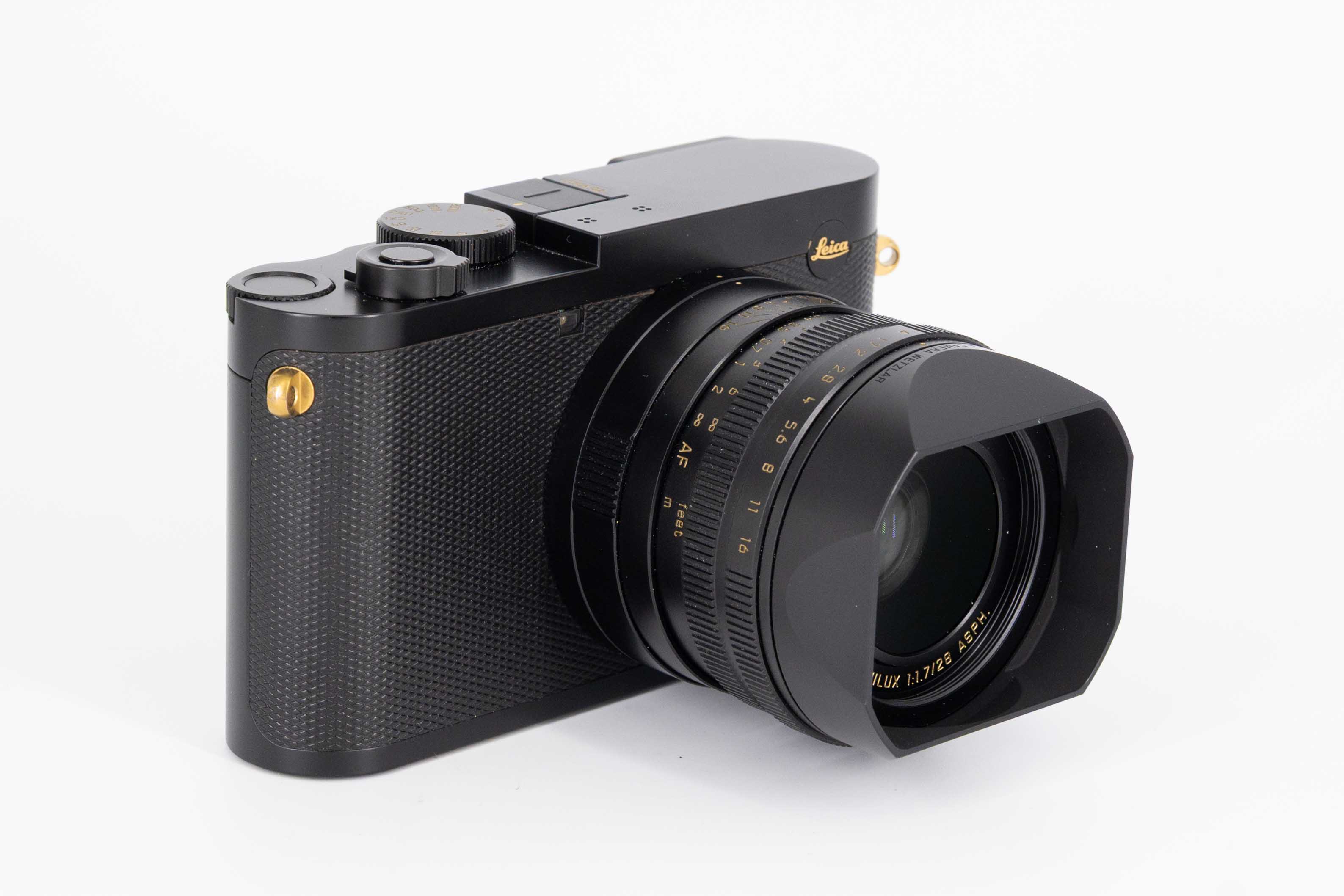 LEICA Q2 Daniel Craig x Greg Williams