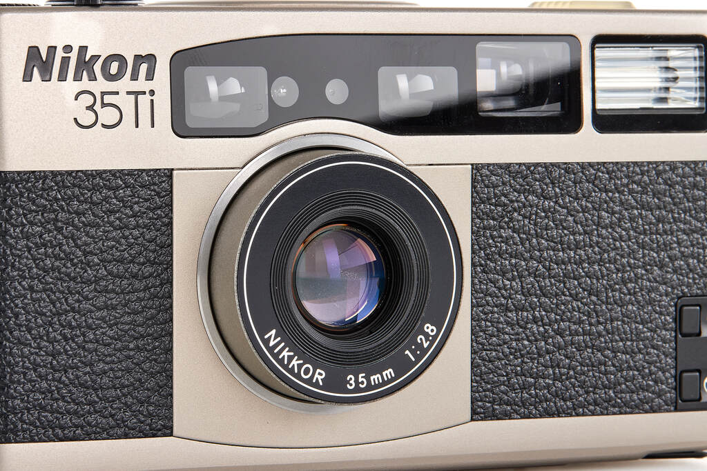 Nikon 35TI