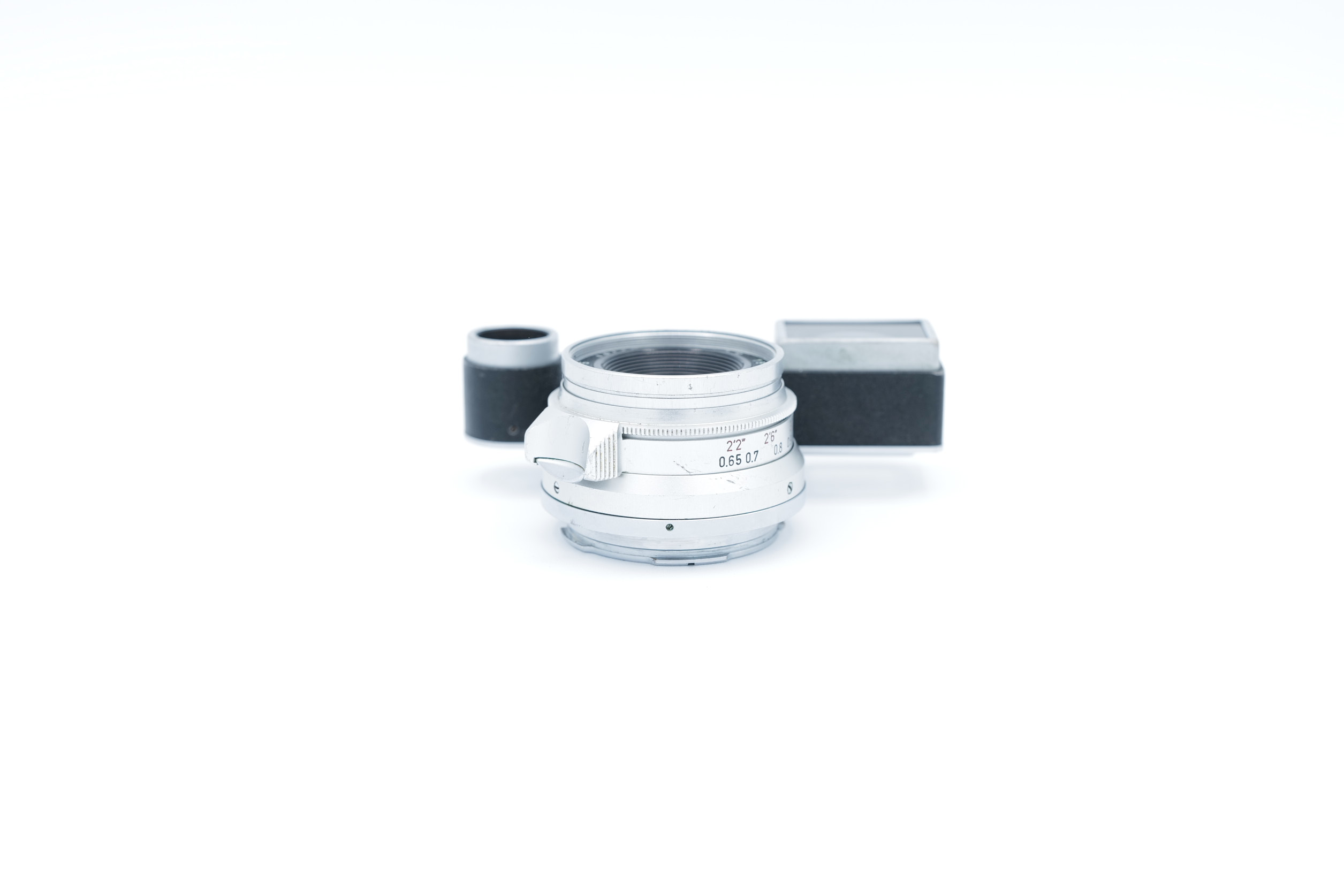 Leica Summaron-M 2.8/ 35mm (with goggles)