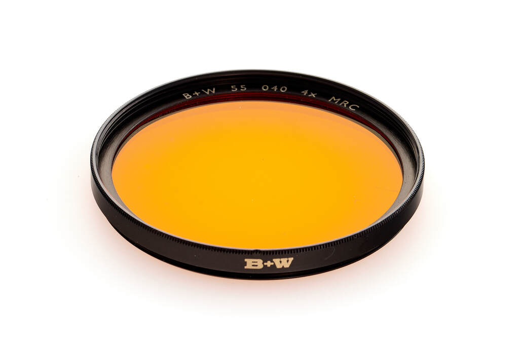 B+W Gelborangefilter 040 E55mm MRC