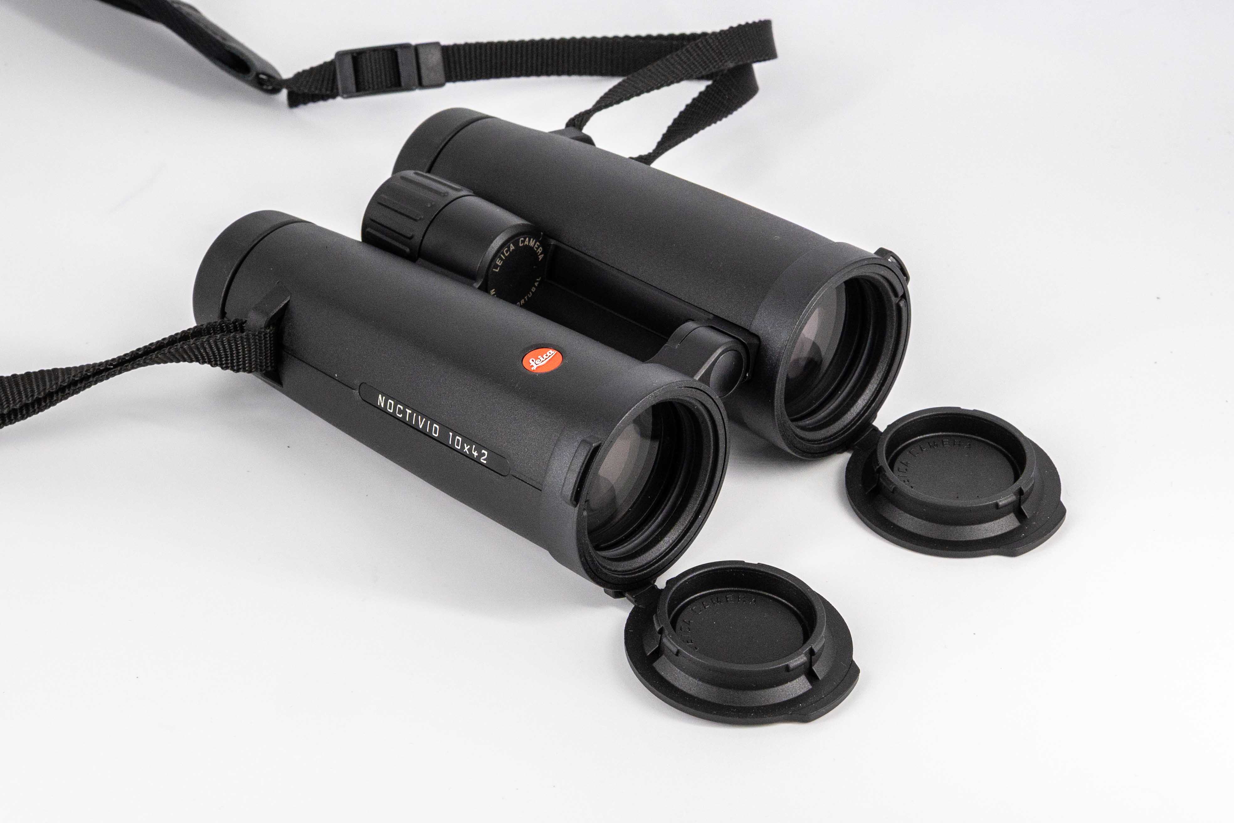 NOCTIVID 10x42, schwarz