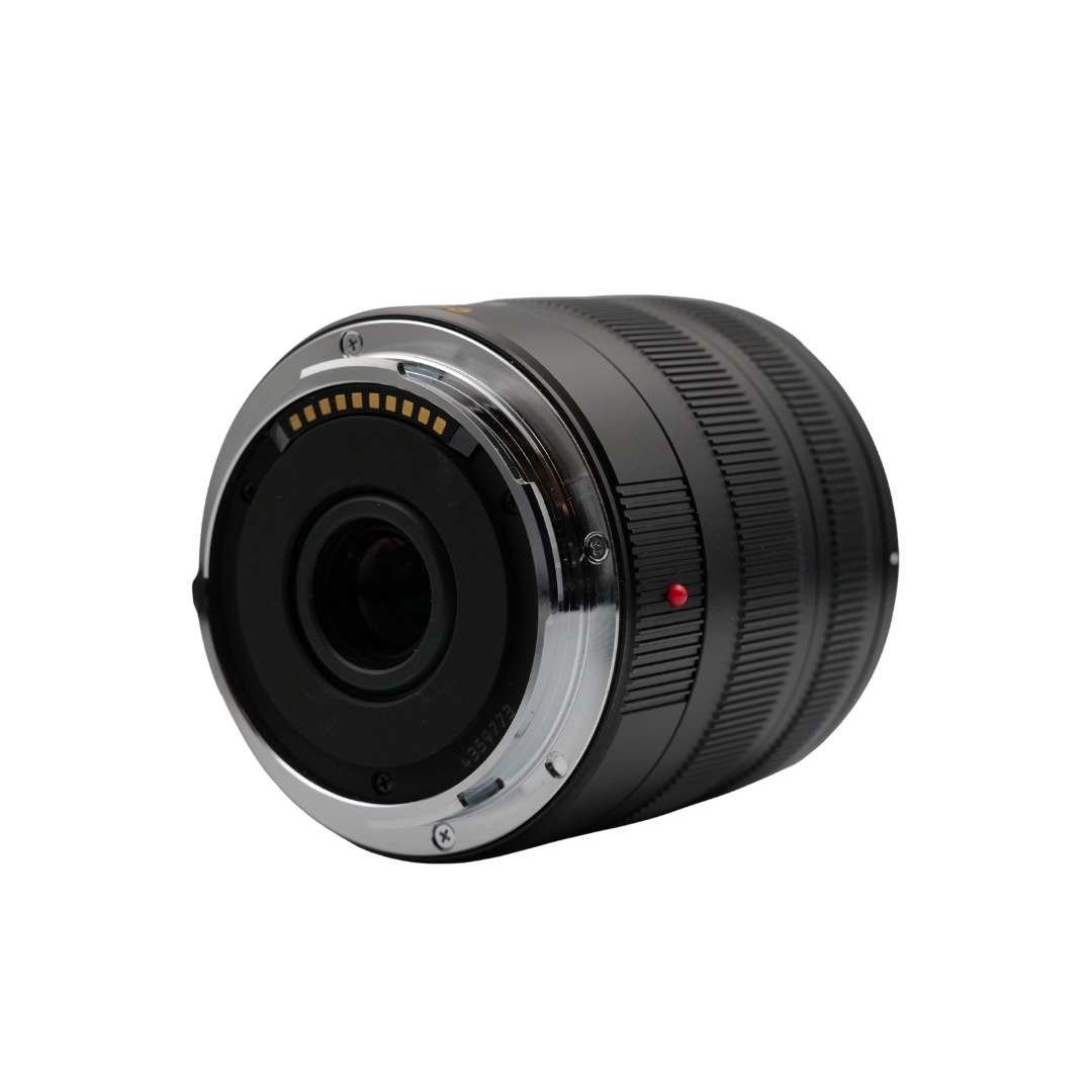 LEICA CL Vario Kit 18-56mm, silver anodized finish