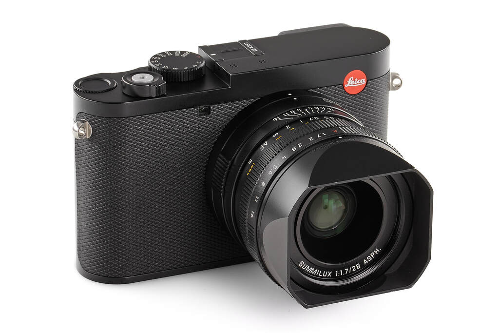 Leica Q3 19080 - with 1 year guarantee