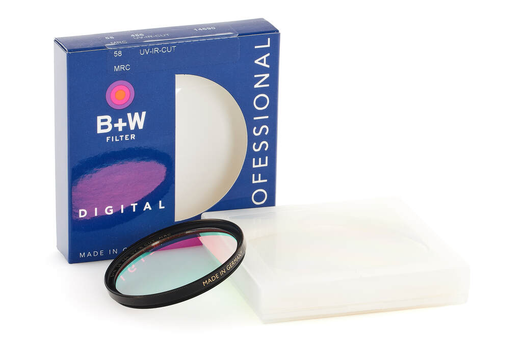 B+W 486 UV-IR Sperrfilter E58mm F-Pro MRC