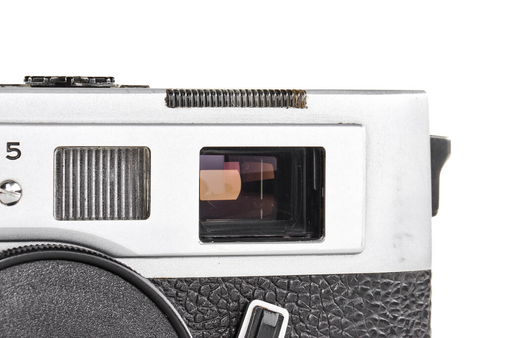 Leica M5 chrome 2-lug