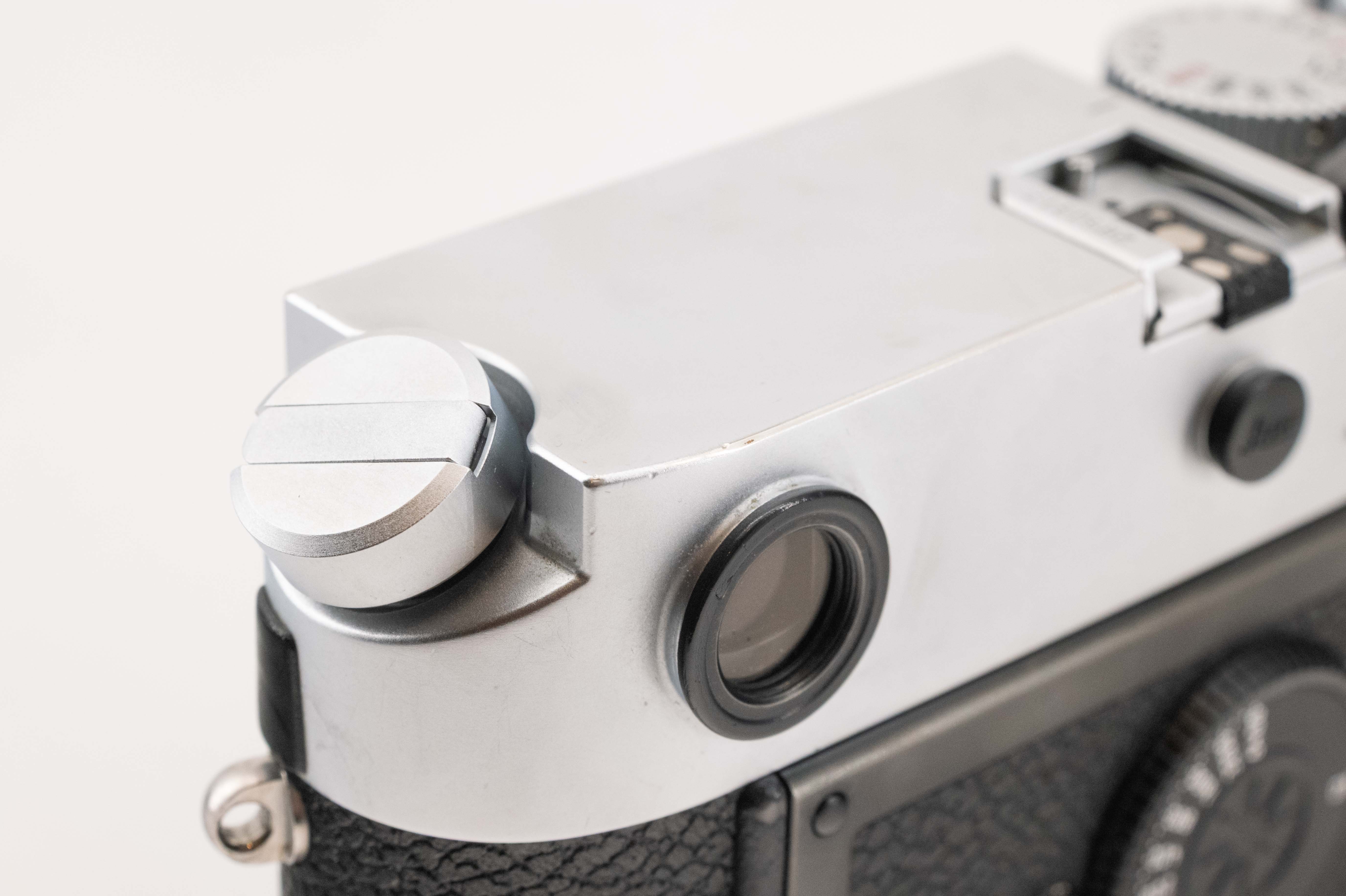 Leica M7 Silver Chrome 0.72x 10504