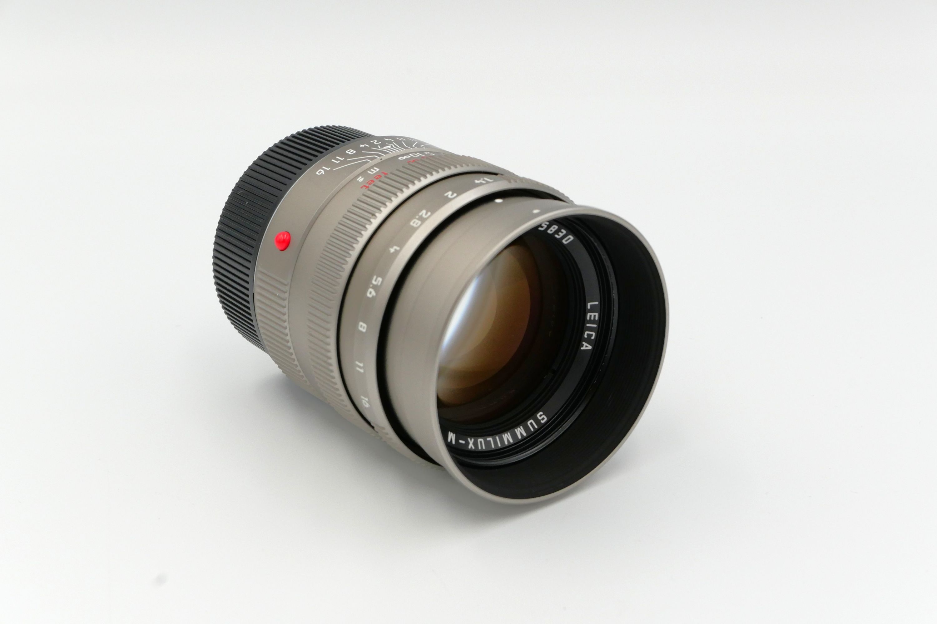 Leica Summilux-M f1.4 50mm, Titanium