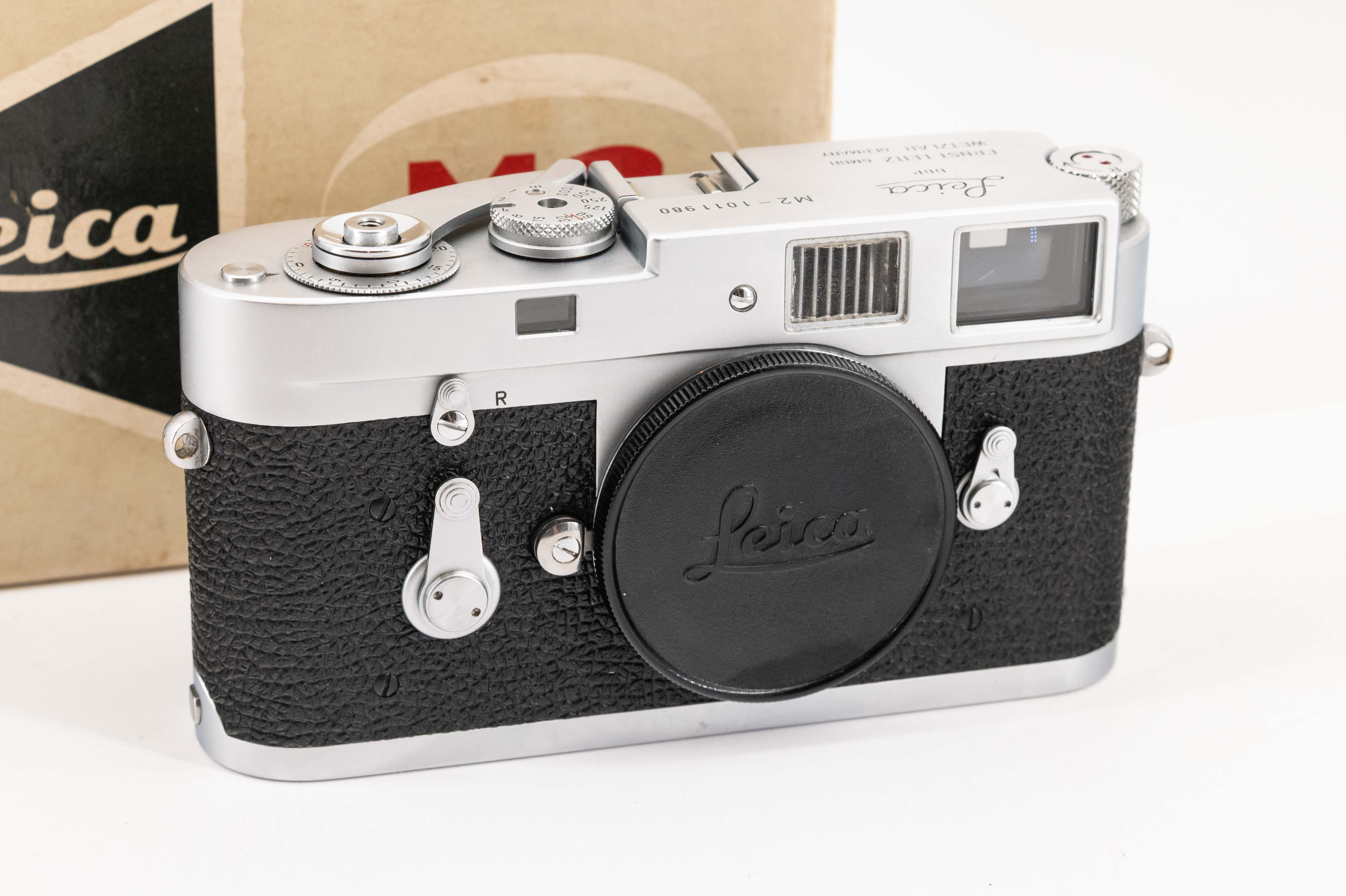 Leica M2 Chrome 10308