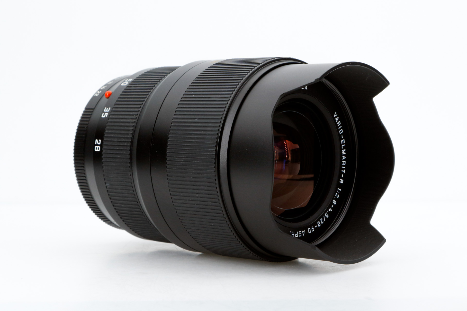 LEICA Vario-Elmarit-R 1:2,8-4,5/28-90mm ASPH. LEICA Vario-Elmarit-R 1:2,8-4,5/28-90mm ASPH.
