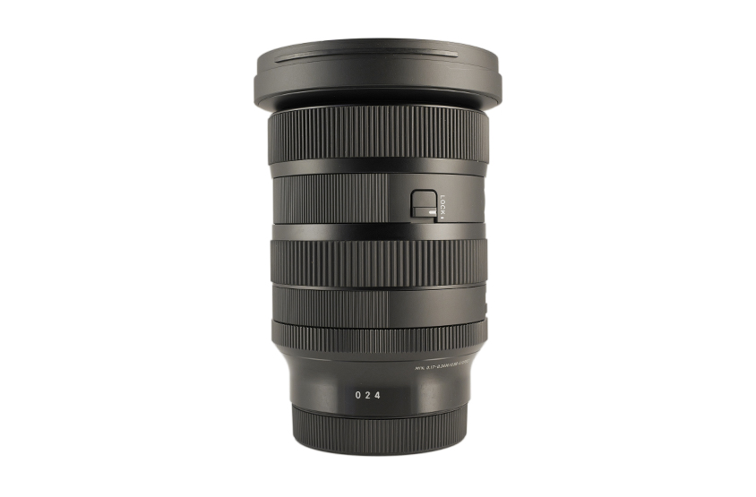 Sigma 24-70mm 1:2,8 DG DN II 024