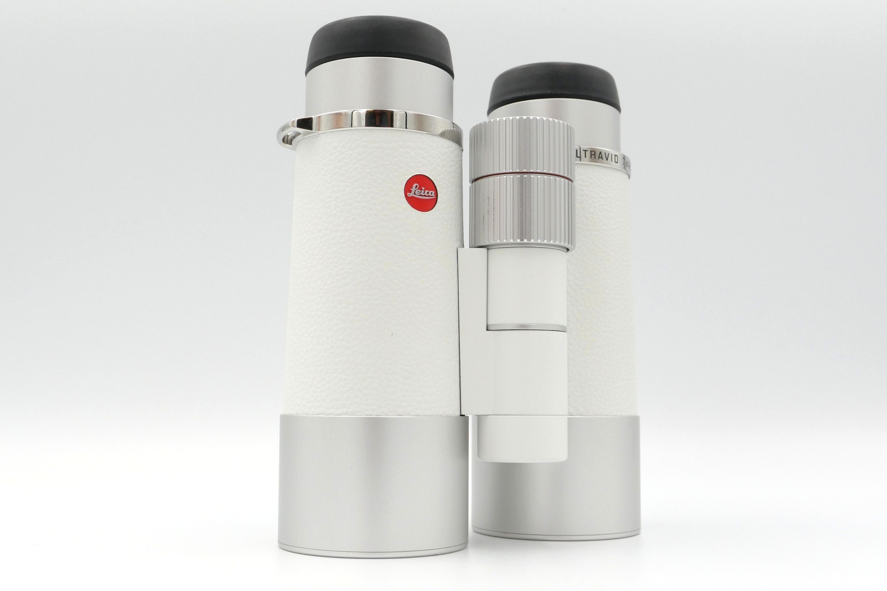 Leica Ultravid 7x42 "White Ocean"