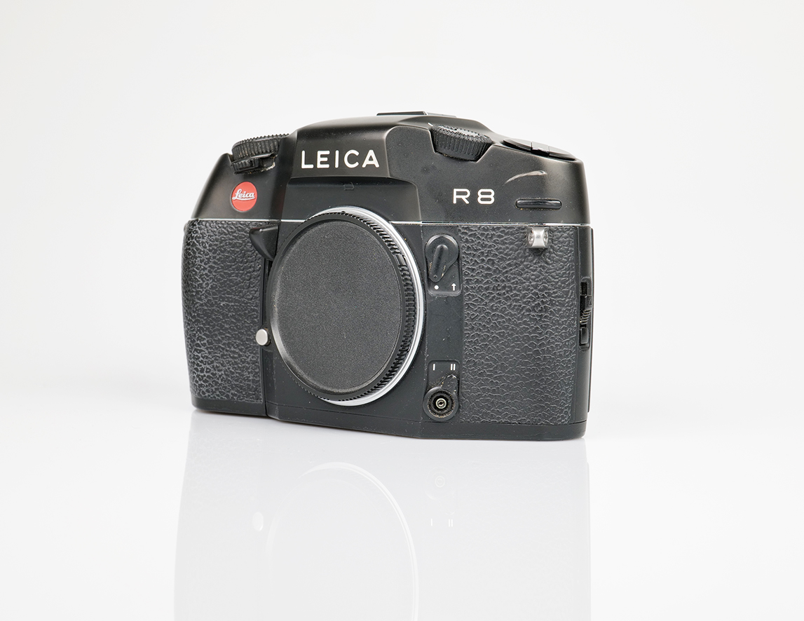 LEICA R8, black