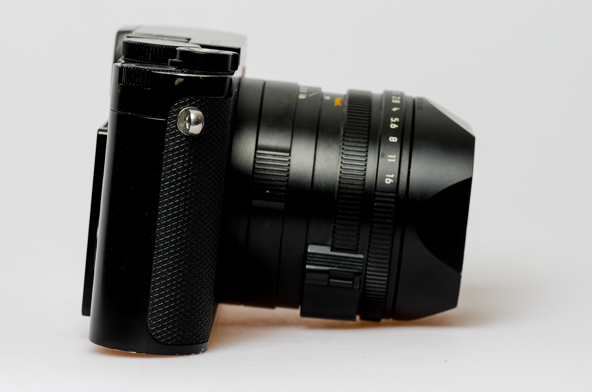 Q3, schwarz lackiert (Version EU/US/CN)