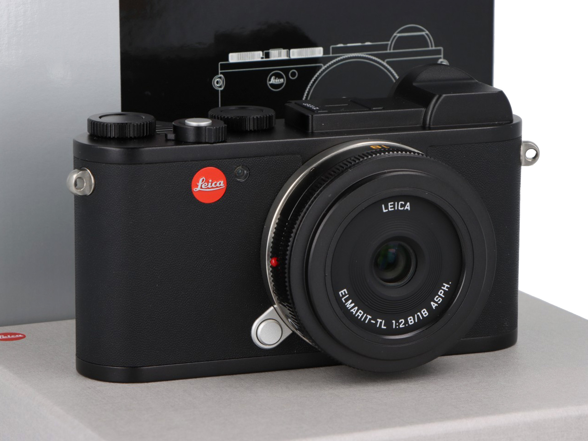 Kit Leica CL + Elmarit TL 18mm + Protector + Thumb support + Handgrip (19345)
