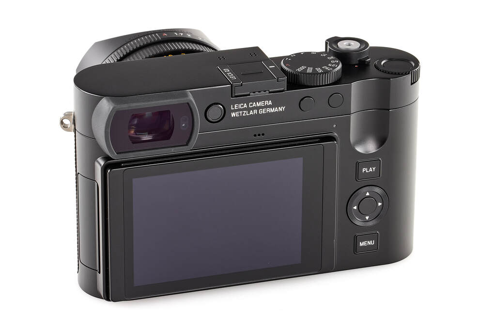 Leica Q3 19080 - like new with one year guarantee