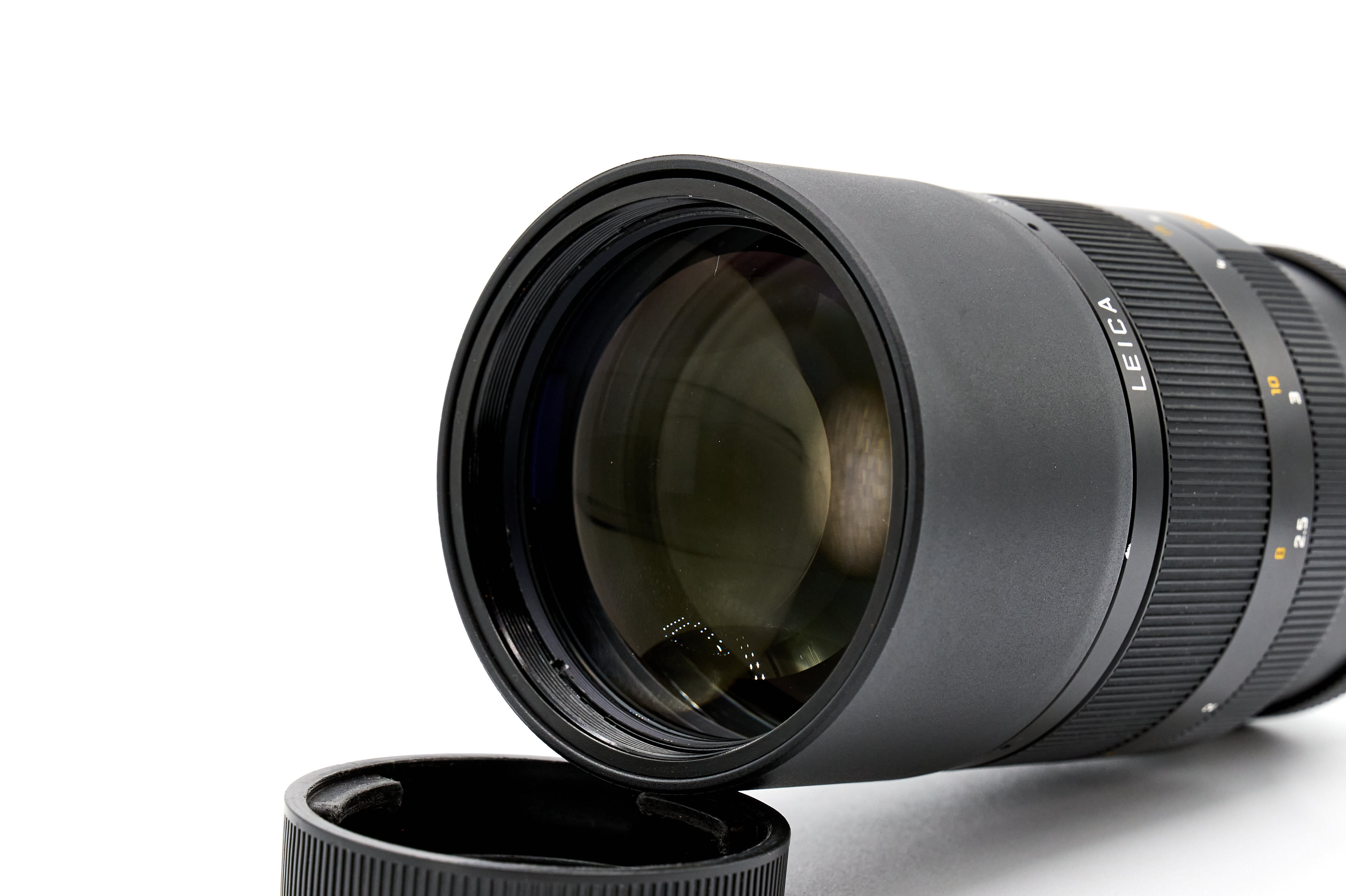 Leica APO-Elmarit-R 180mm f/2.8 - ROM 11273 Leica APO-Elmarit-R 180mm f/2.8 - ROM 11273