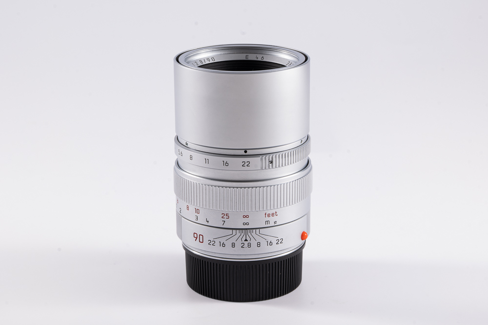 Leica ELMARIT-M 1:2,8/90 mm,silbern verchromt (11808) Leica ELMARIT-M 1:2,8/90 mm,silbern verchromt (11808)