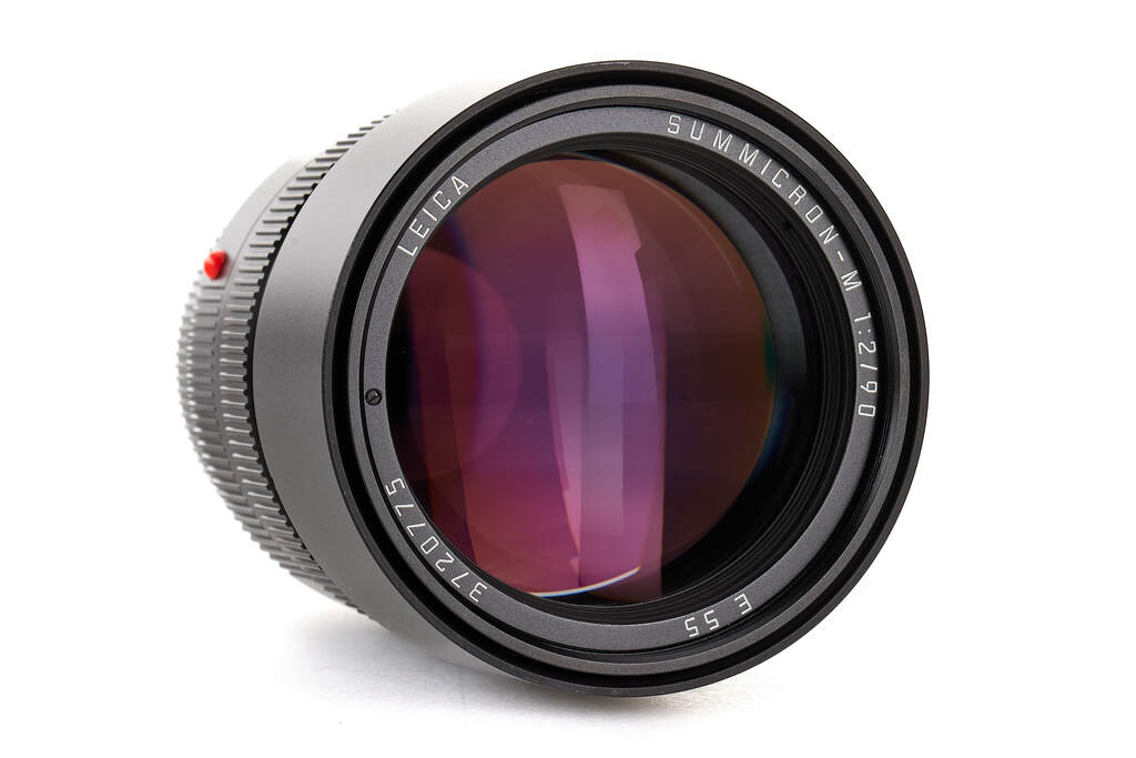 Summicron-M 11136 2/90mm black 6-bit