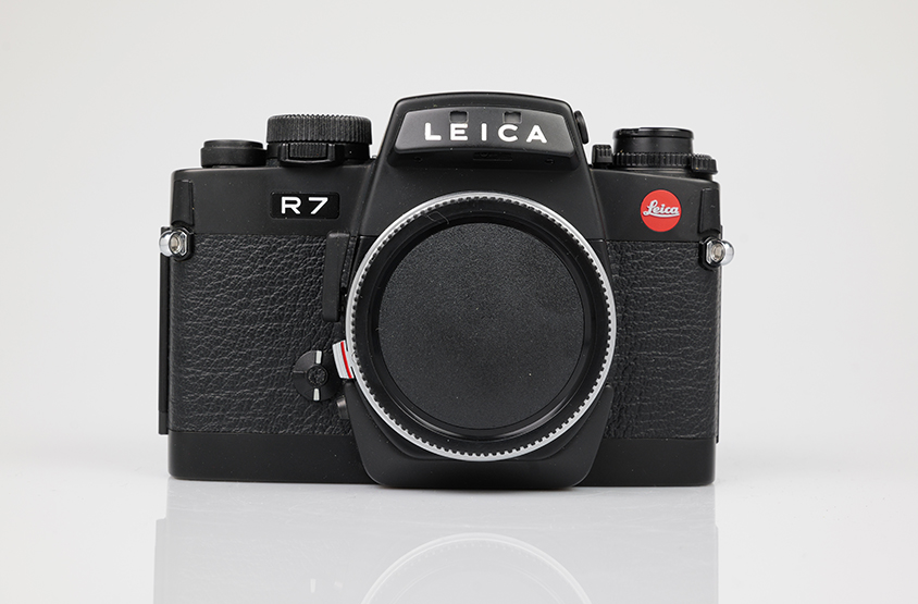 LEICA R7, schwarz