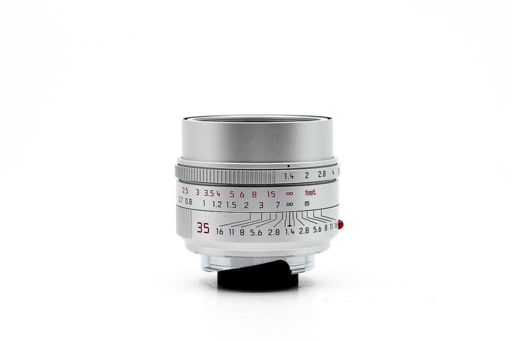 Leica Summilux-M 1:1.4/35mm ASPH.,silver "Close Focus"