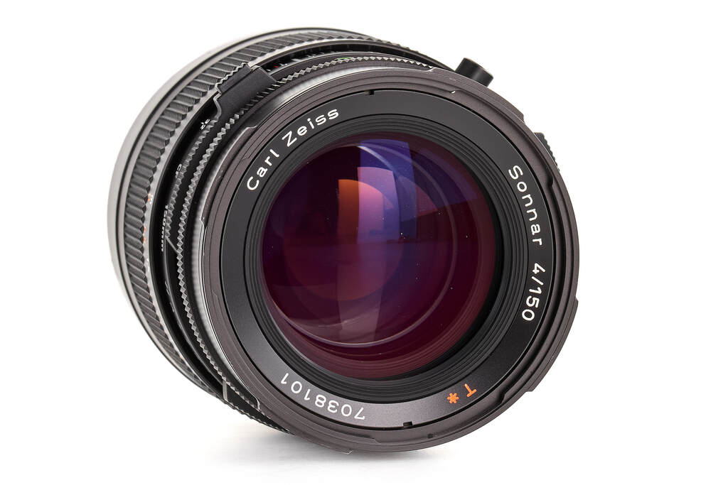 Carl Zeiss f. Hasselblad 150/4 Sonnar CF T* Carl Zeiss f. Hasselblad 150/4 Sonnar CF T*