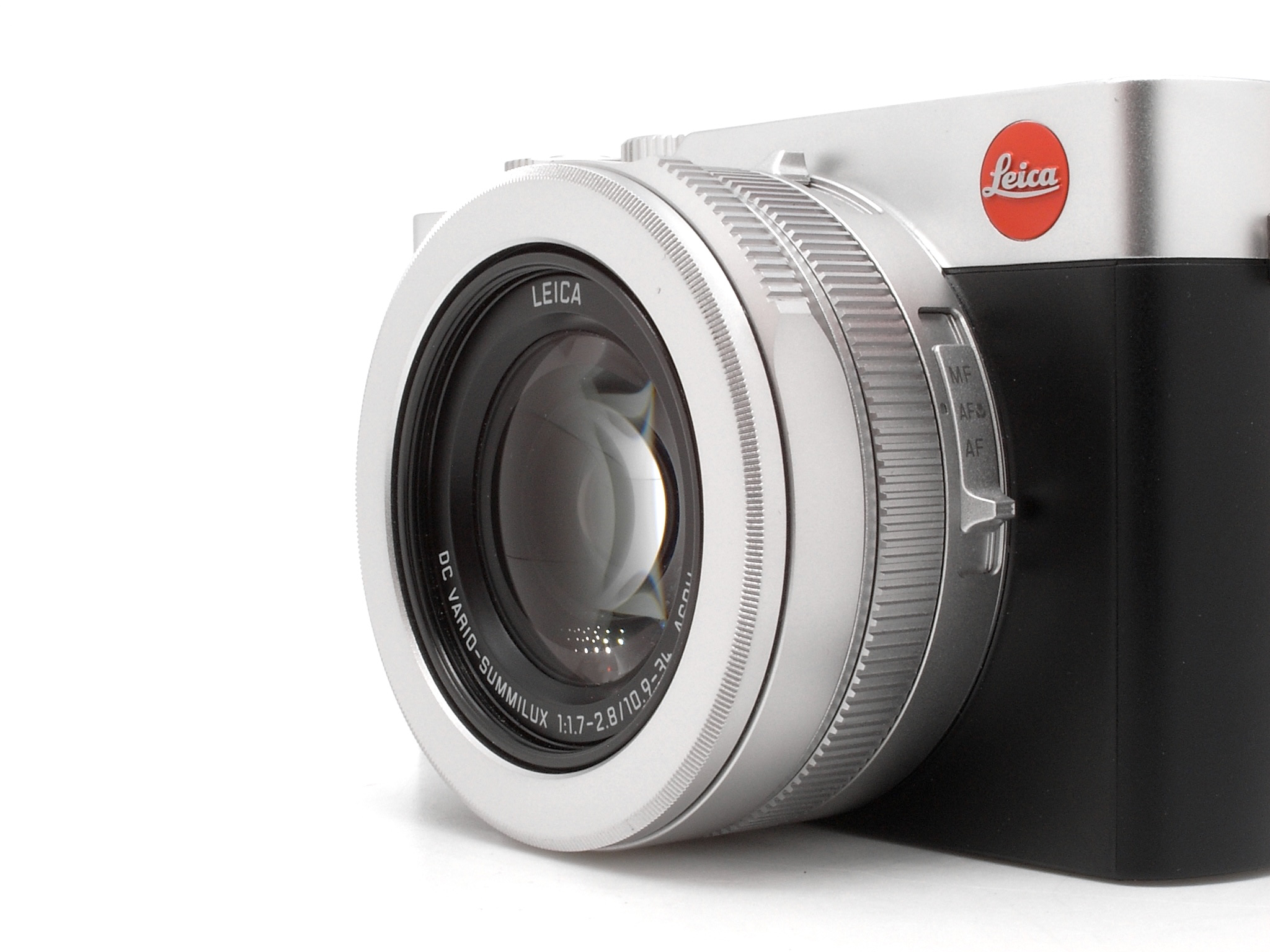 Leica D-Lux 7 silver anodised