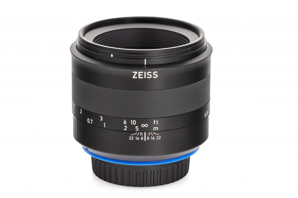 Zeiss Milvus 1:2.0/50mm Makro f. Canon (inkl. Sonnenblende) Zeiss Milvus 1:2.0/50mm Makro f. Canon (inkl. Sonnenblende)