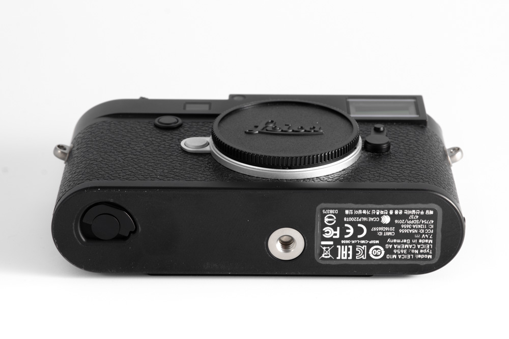 Leica M10, black chrome finish Leica Camera Classic